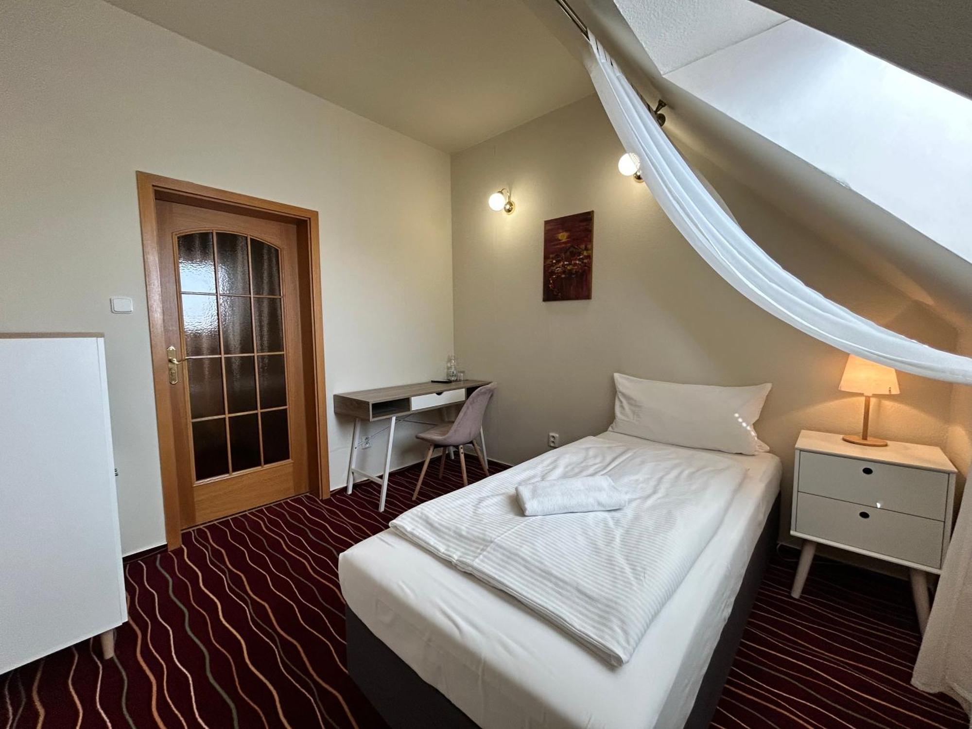 Hotel Brixen Havlíčkŭv Brod Ngoại thất bức ảnh